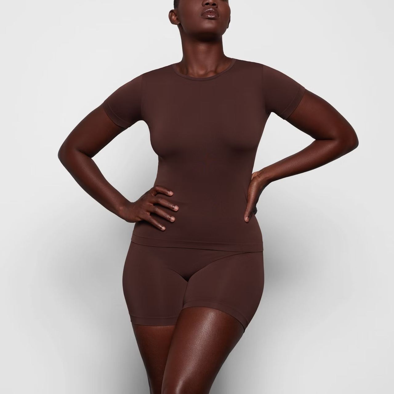 Soft smoothing seamless t-shirt Cocoa, M