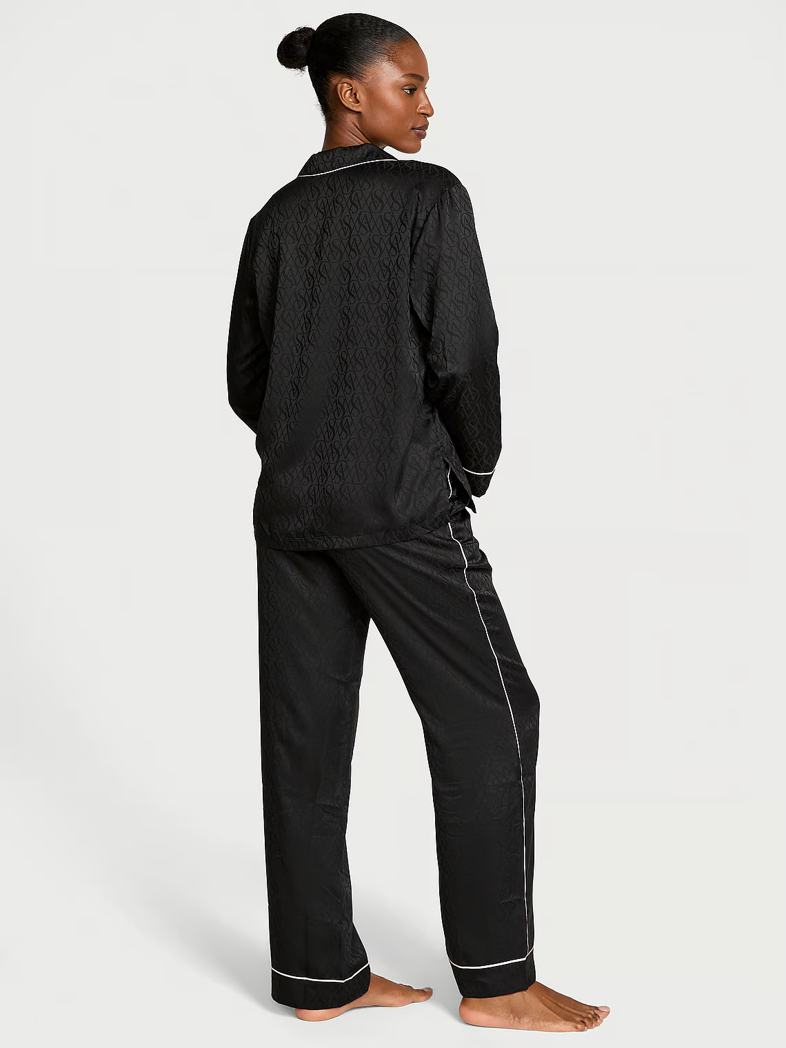 Сатинова піжама зі штанцями Jacquard 5O0U, S regular