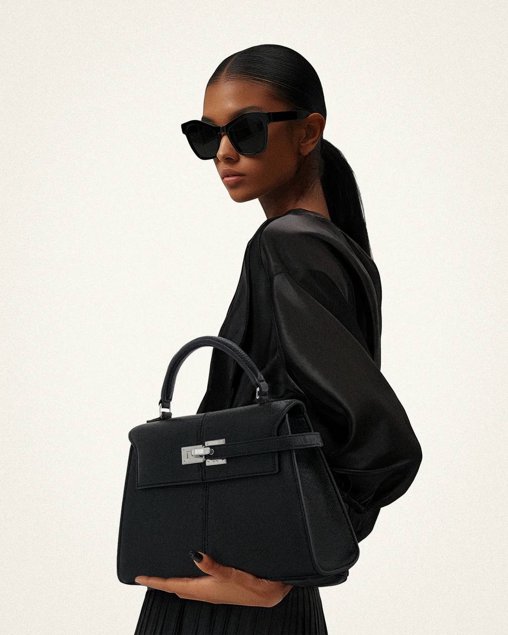 Elise Large Top Handle Bag Black JW PEI