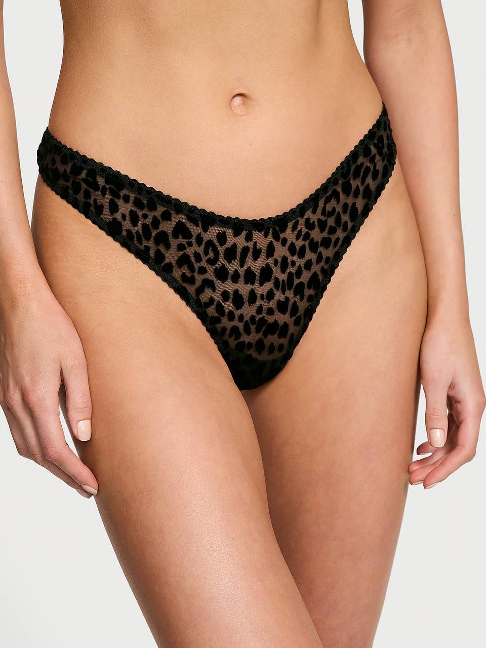 Cotton Thong Panty Розмір S Black (54A2) Novelty