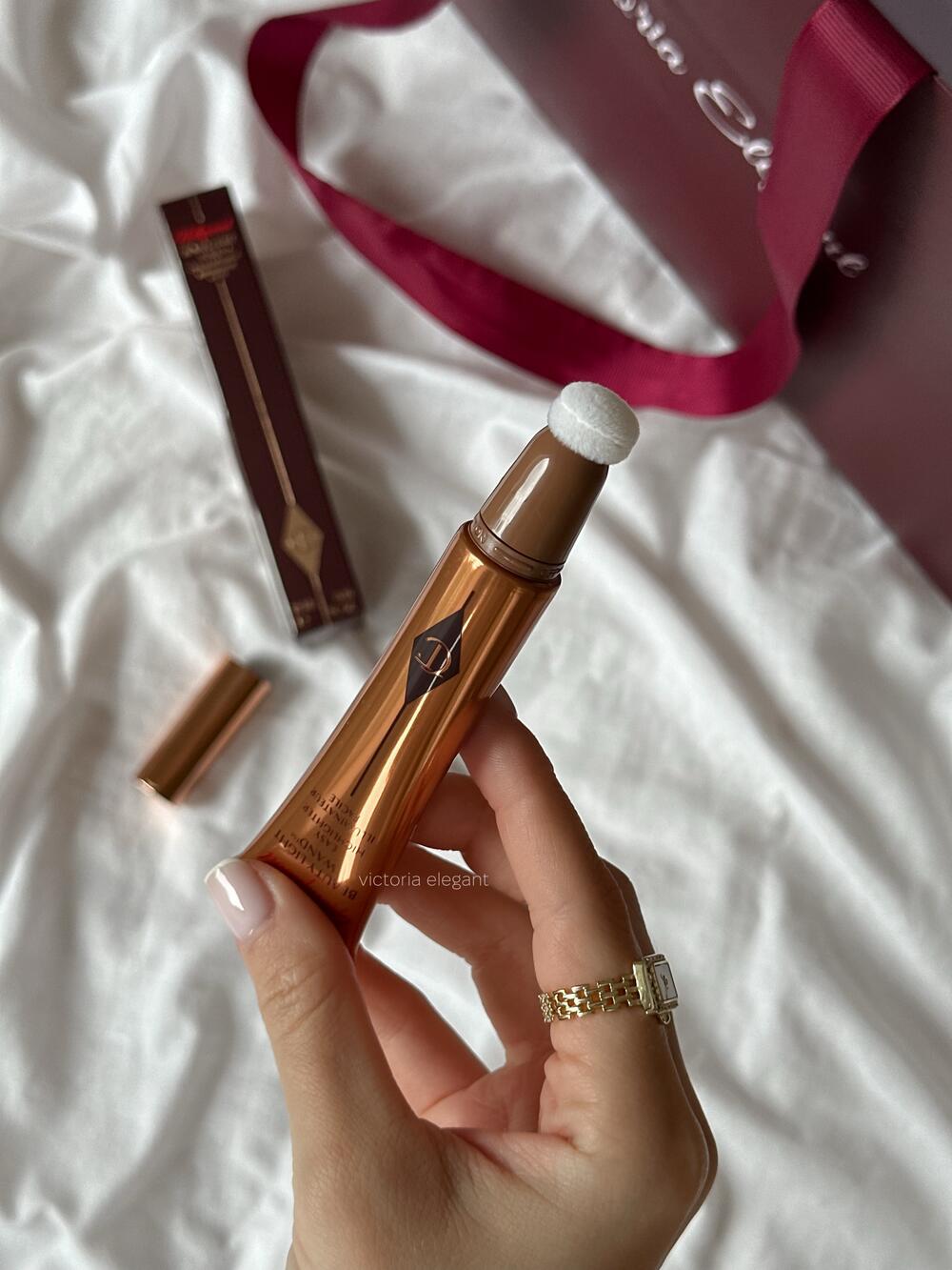 BEAUTY LIGHT WAND SAMPLE SPOTLIGHT