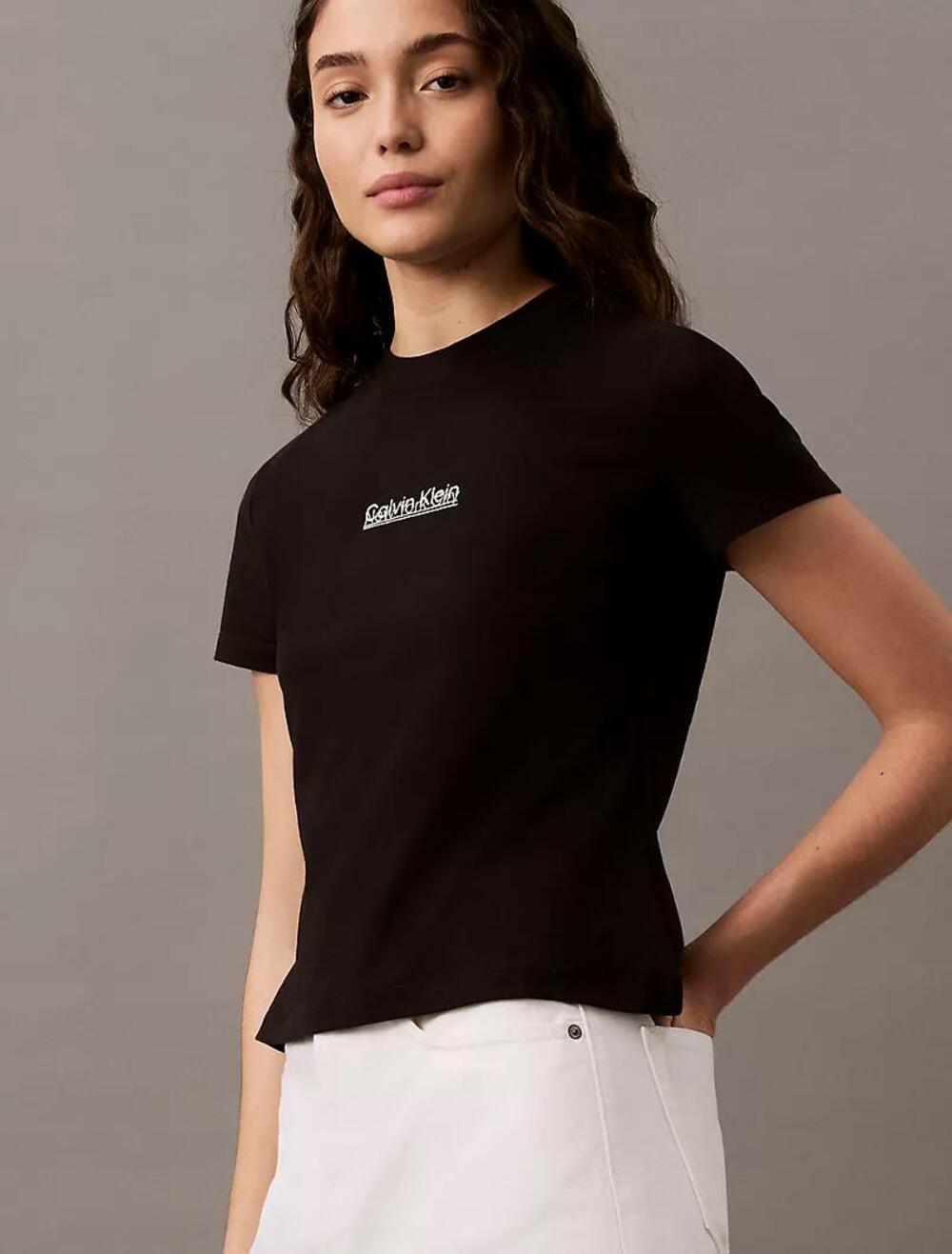 Overlap Logo Slim T-Shirt Black Beauty, Розмір L