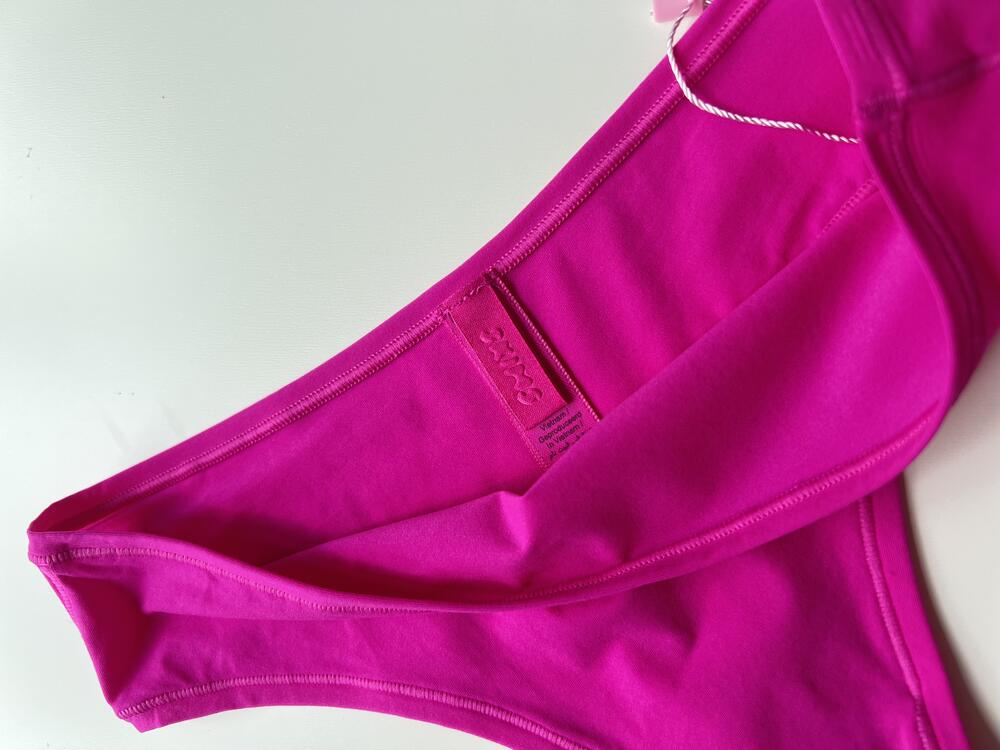 Трусики fits everybody dipped front thong фіолетові, XS