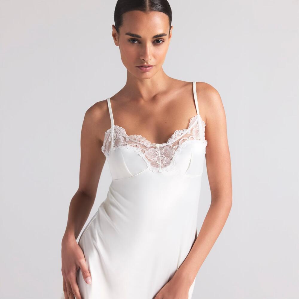 Lace Slip Dress Skims Ivory, XS