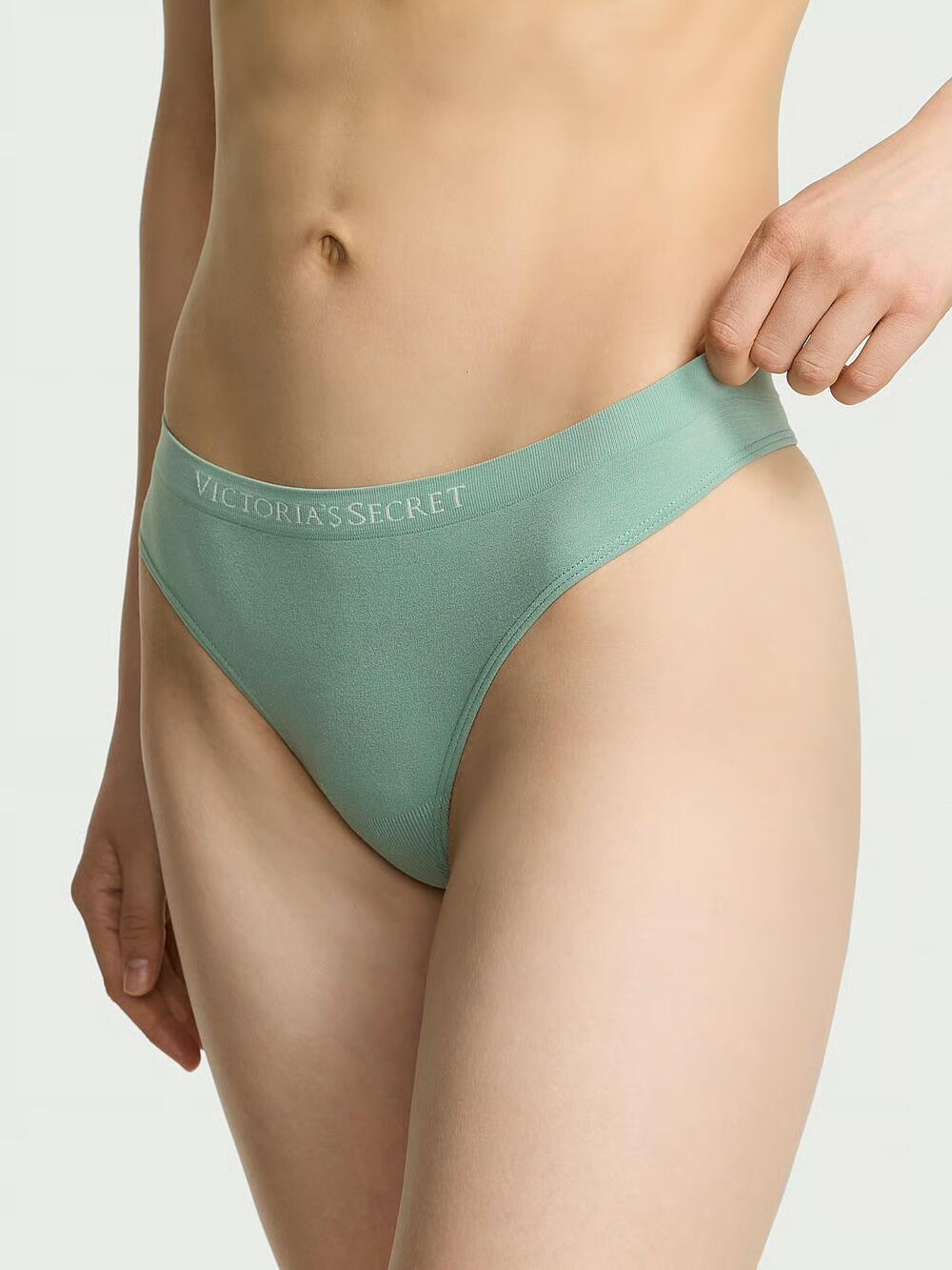 Трусики стрінги Seamless гладкі Розмір S Seasalt Green 46K1