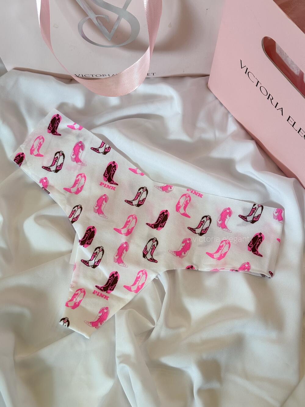 Безшовні PINK стрінги розмір M Білі ковбой