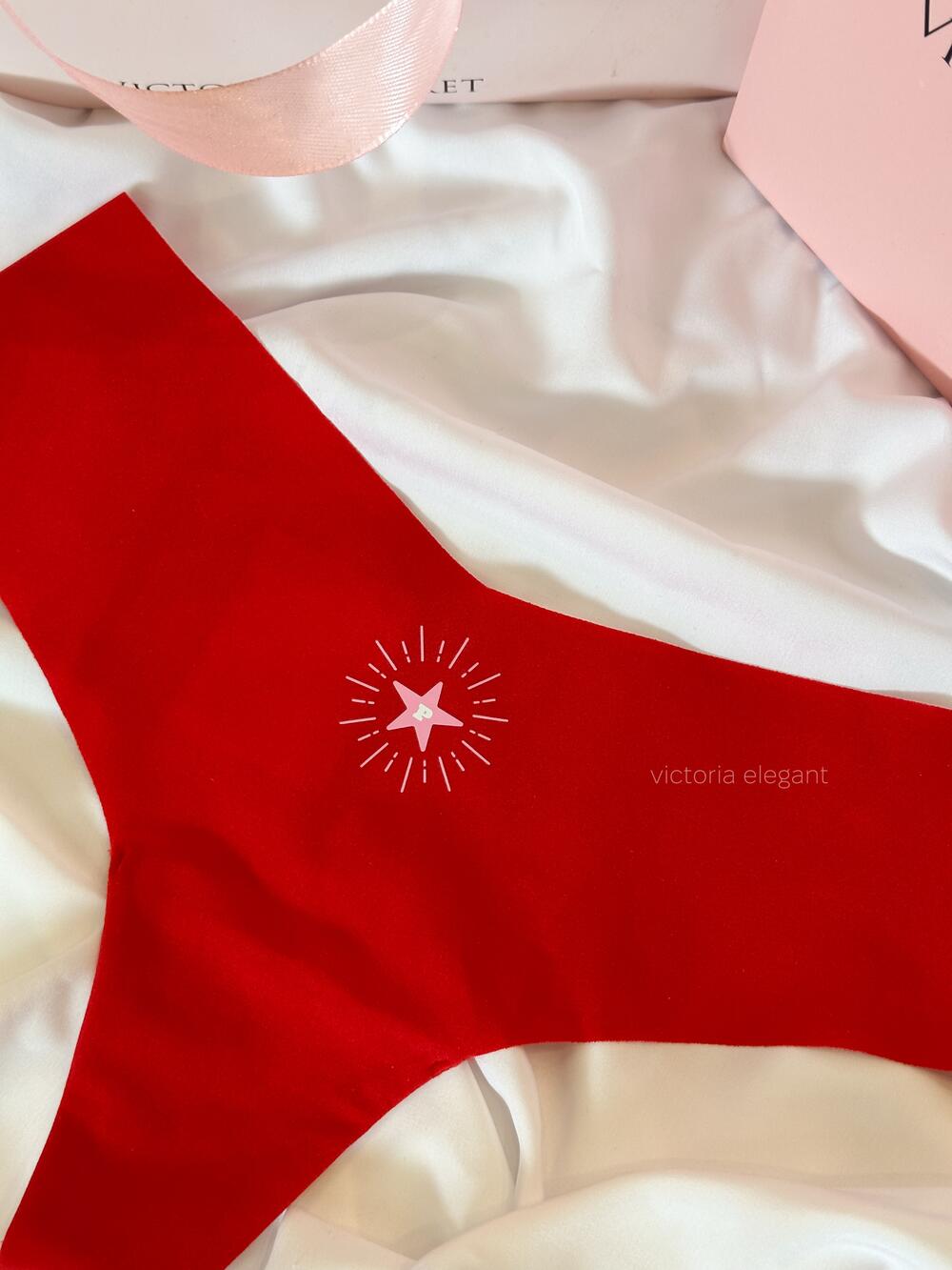 Безшовні трусики стрінги Розмір S Red Star Print