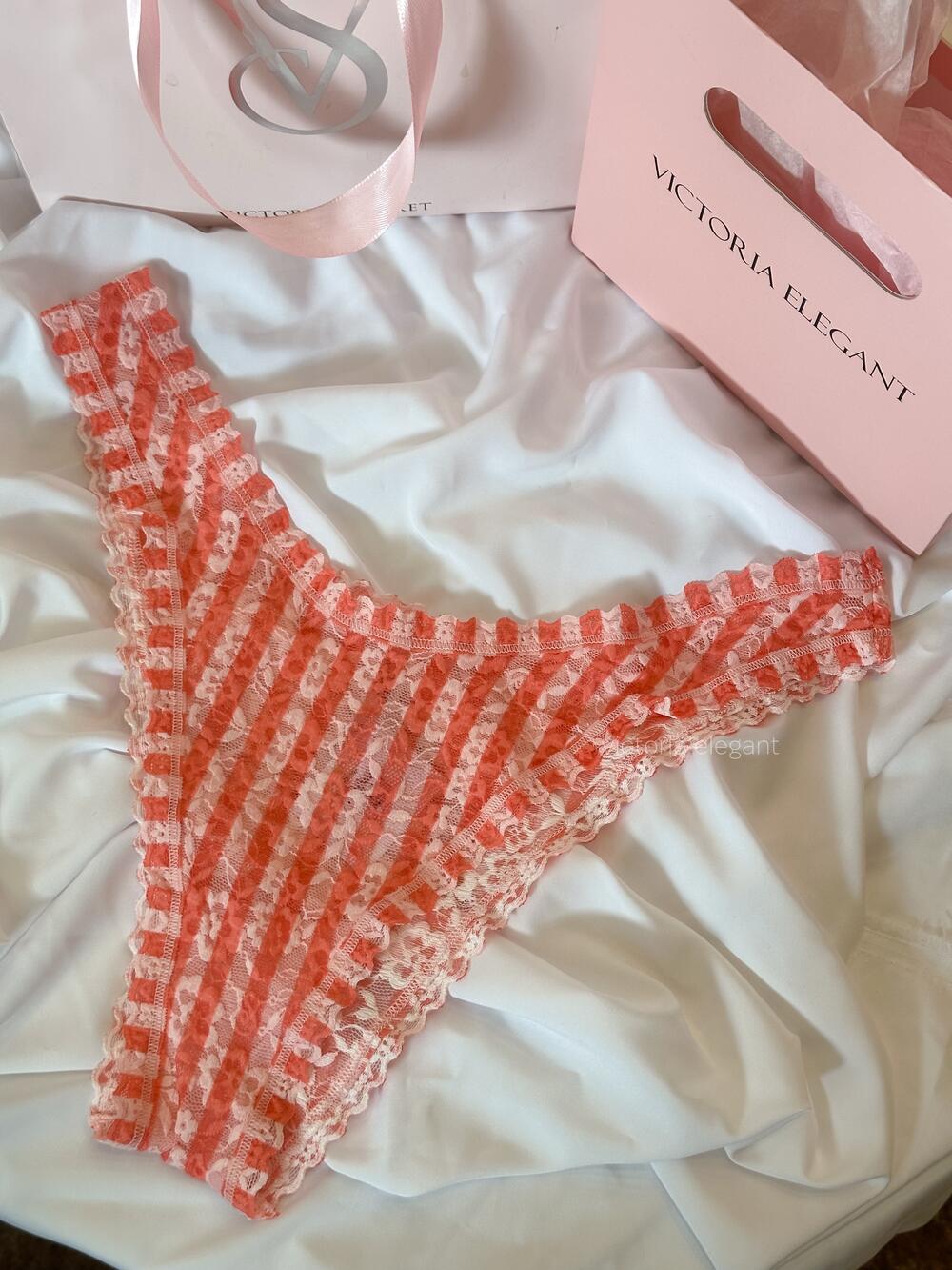 Tuxedo Bow Adjustable V-String Розмір L Orange