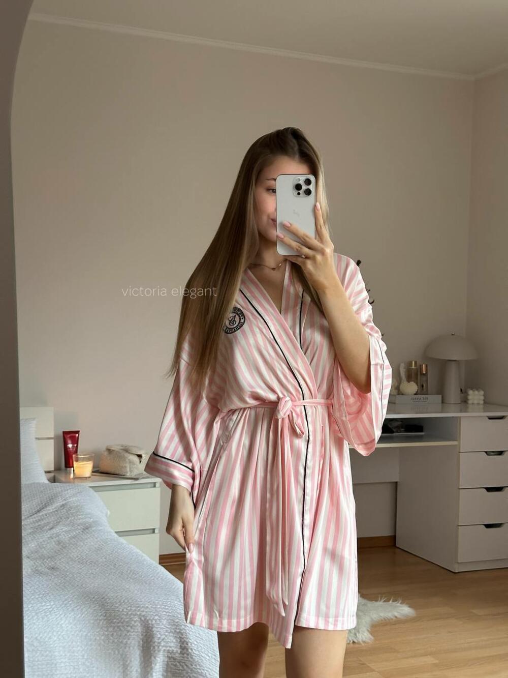 Халатик Short Satin Robe Victoria’s Secret Смужка, Розмір М/Л