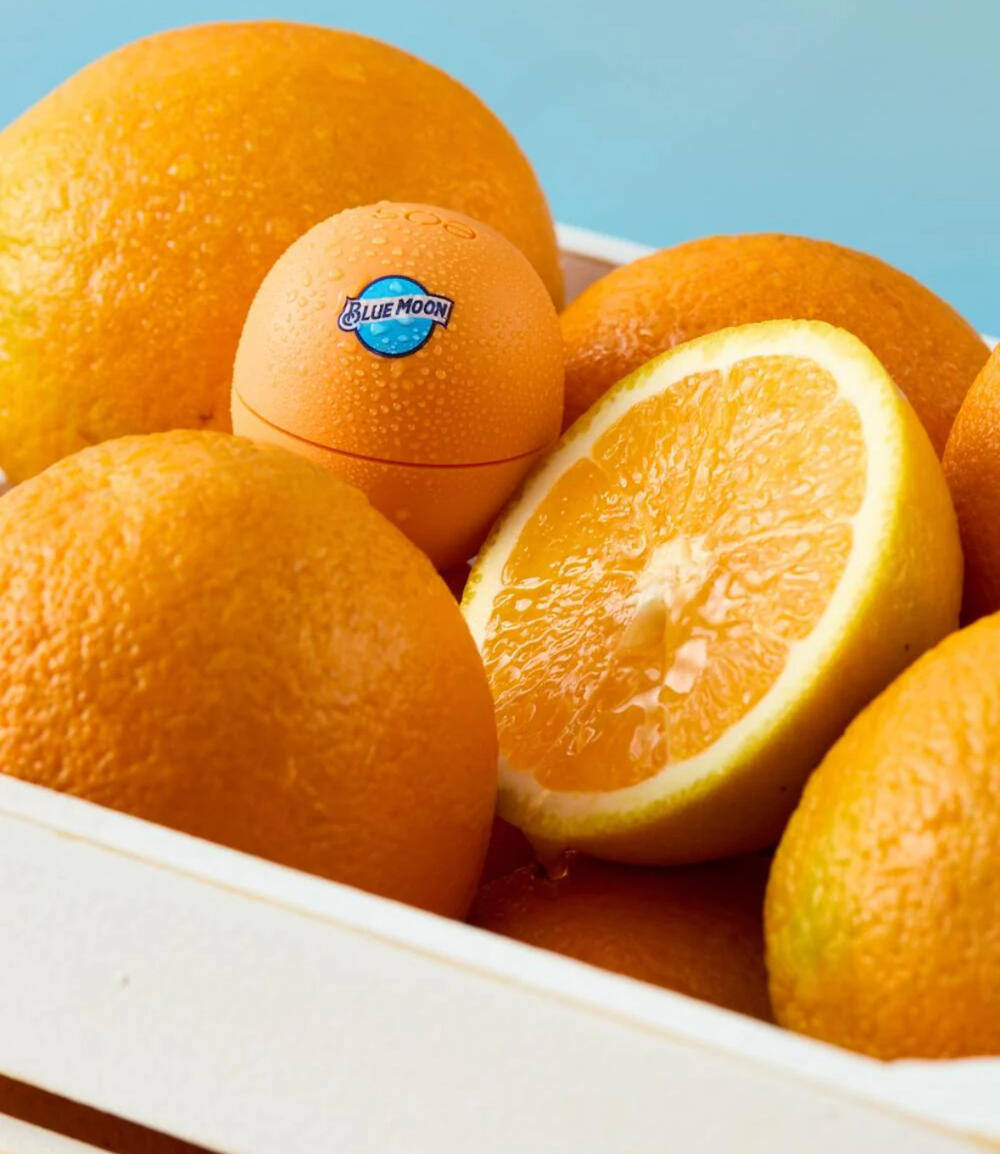 Бальзам для губ Blue Moon Limited Edition 7 г eos