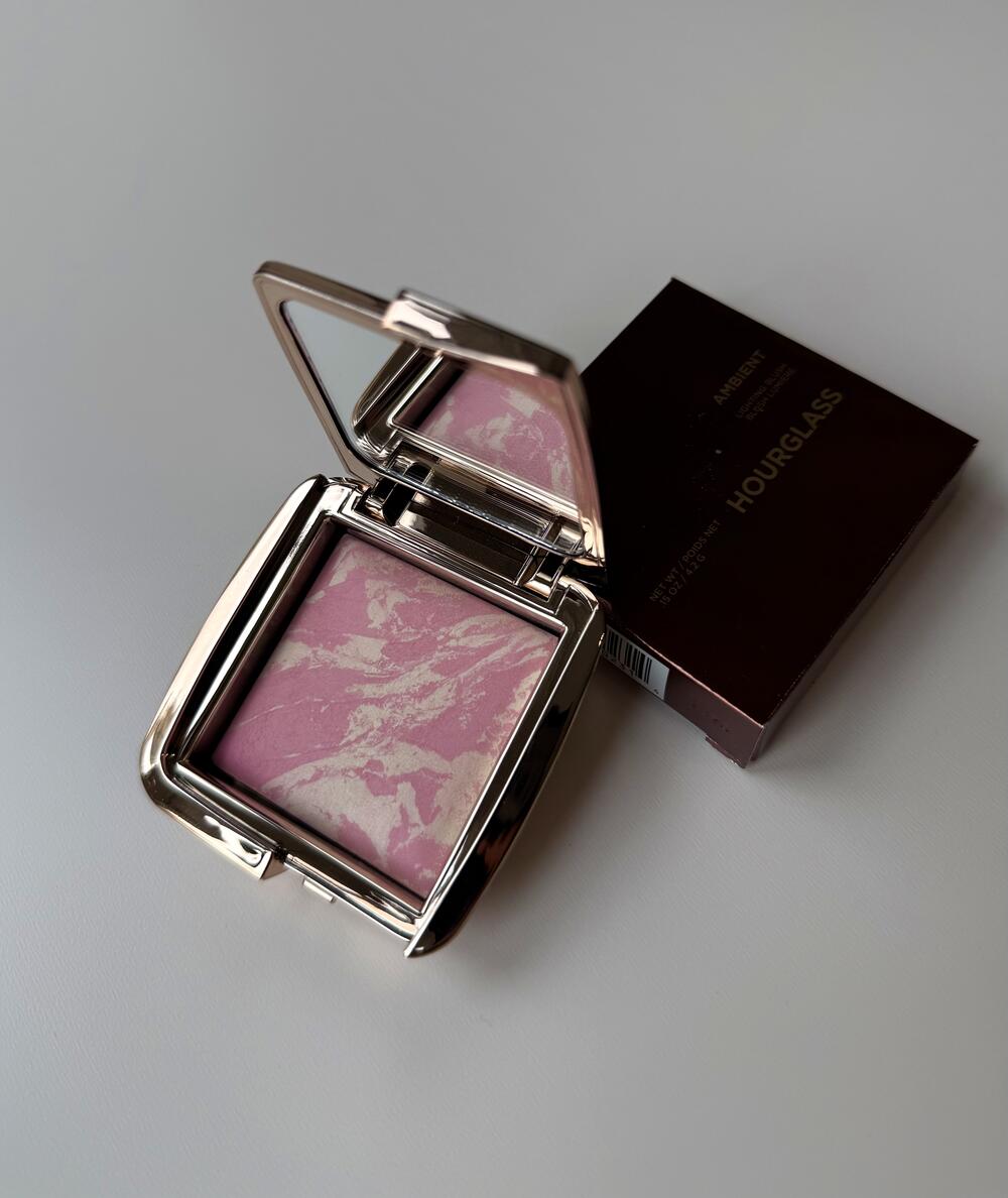 Румʼяна AMBIENT LIGHTING BLUSH Hourglass 4.2 гр