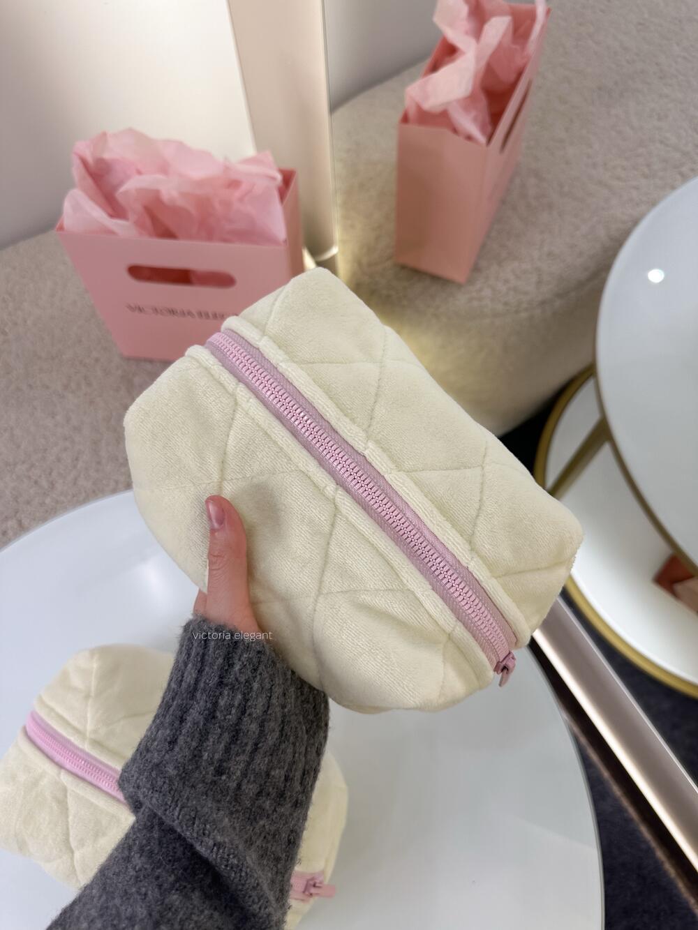 Плюшева косметичка Молочна, Міні