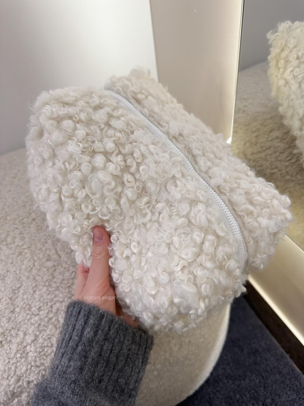 Плюшева косметичка Білий бараш, Медіум