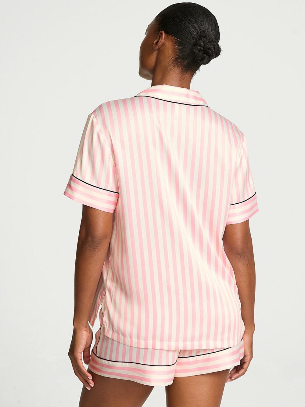 Cатинова піжама з шортами Embroidered Collar (7HGJ), Розмір ХS