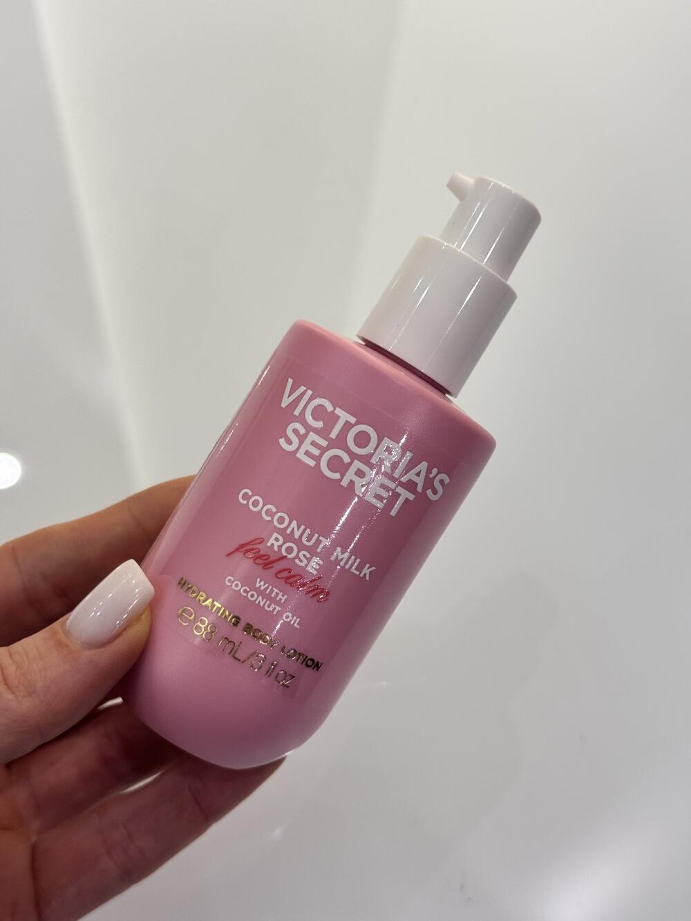 Лосьйон для тіла 88 мл Natural Coconut milk & rose
