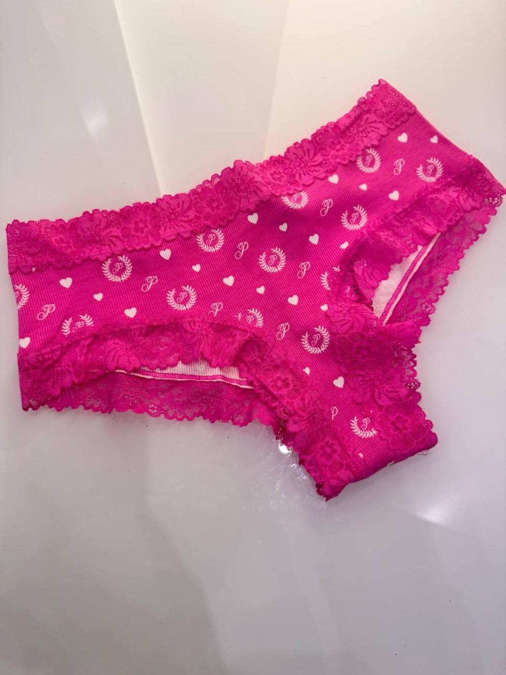 Трусики Lace Cheeky Panty розмір S малинові