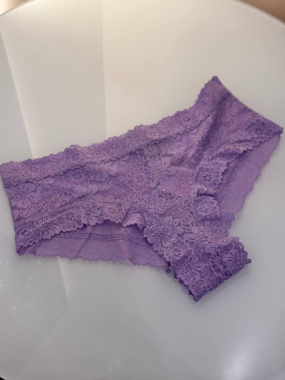 Трусики Lace Cheeky Panty розмір M фіолетові