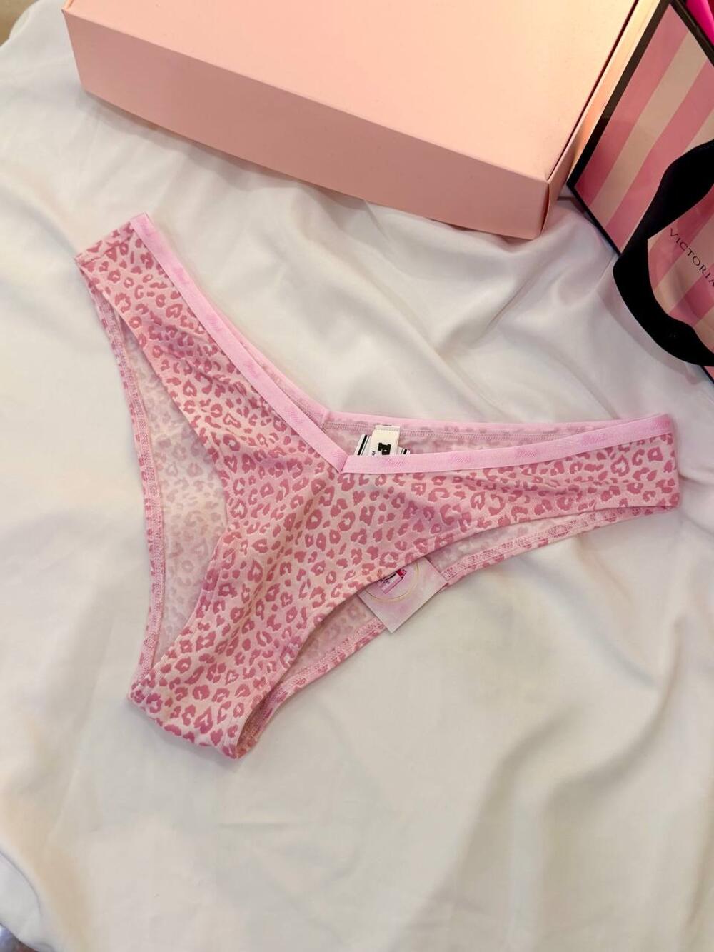 Logo Cotton Tanga Panty Розмір М Moonstone Pink Leopard Print (7K3L)